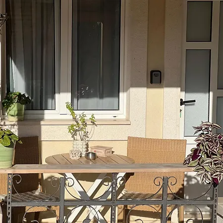 Апартаменты Coco Хвар