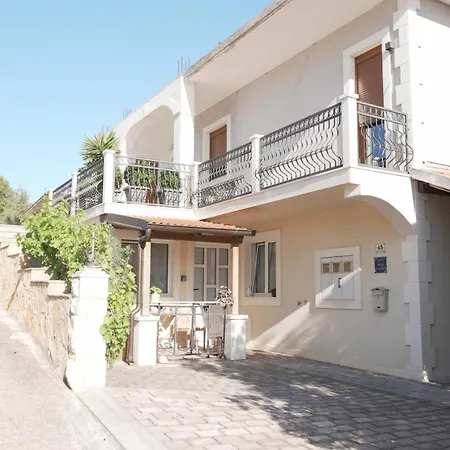 Апартаменты Coco *